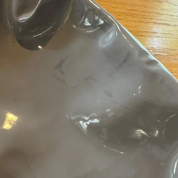 Dooney & Bourke Glossy Gray patent leather Shoulder Bag. - Picture 7 of 7